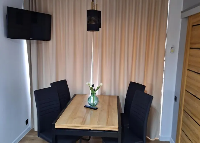 Ananasapart 600 Metrow Morze 300 Metrow Starowka